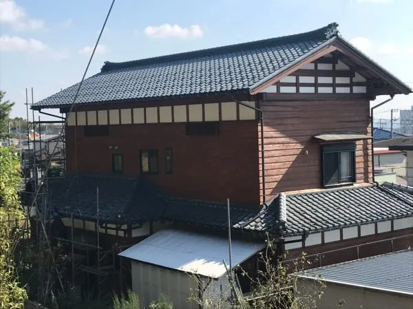 逗子市の和風戸建にて屋根・外壁塗装を行いました