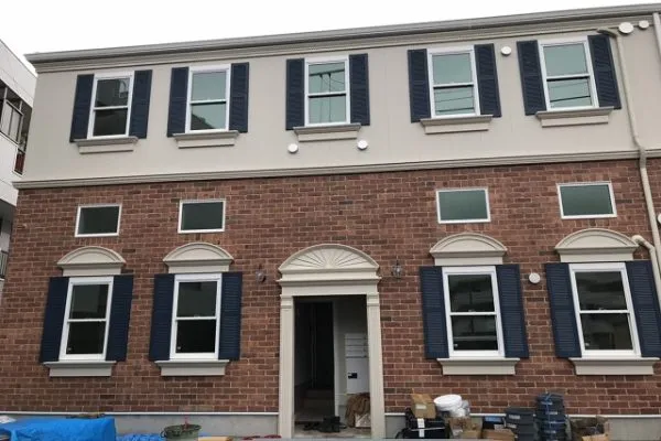 鎌倉市のアパートにて特殊塗装（エイジング）を行いました